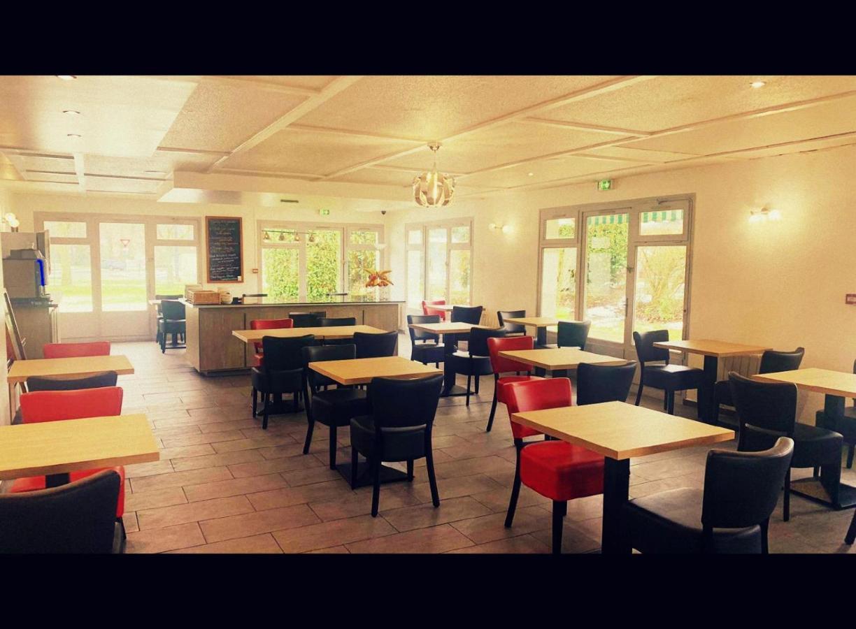 Kyriad Chantilly Sud - Luzarches Шомонтель Экстерьер фото