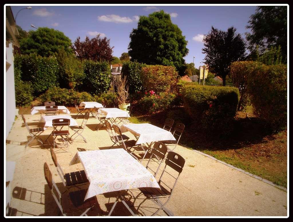 Kyriad Chantilly Sud - Luzarches Шомонтель Интерьер фото