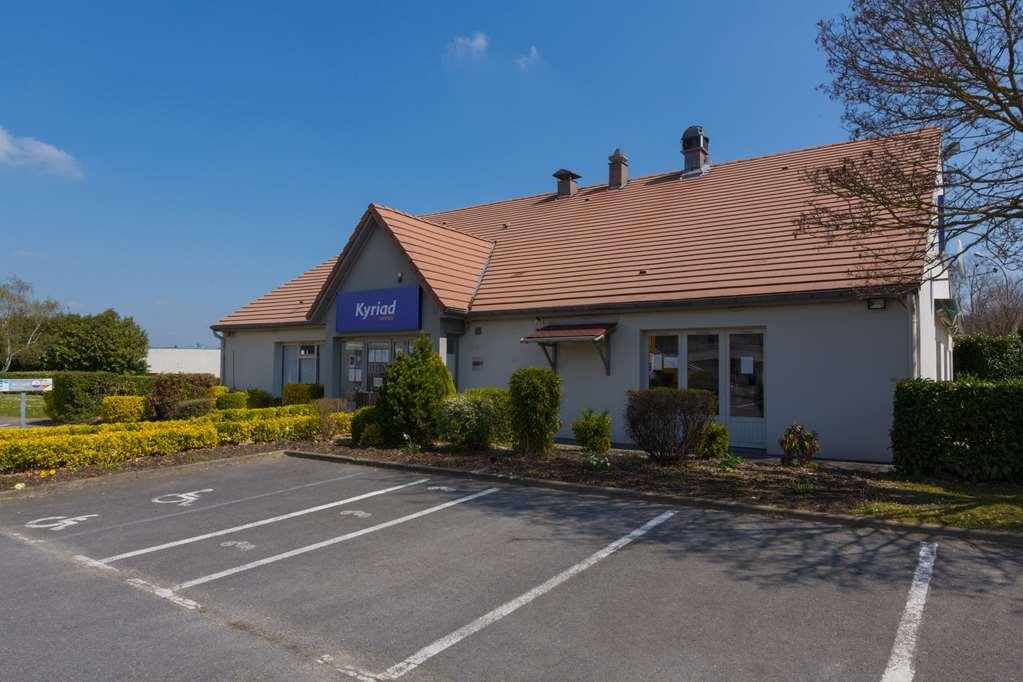 Kyriad Chantilly Sud - Luzarches Шомонтель Экстерьер фото