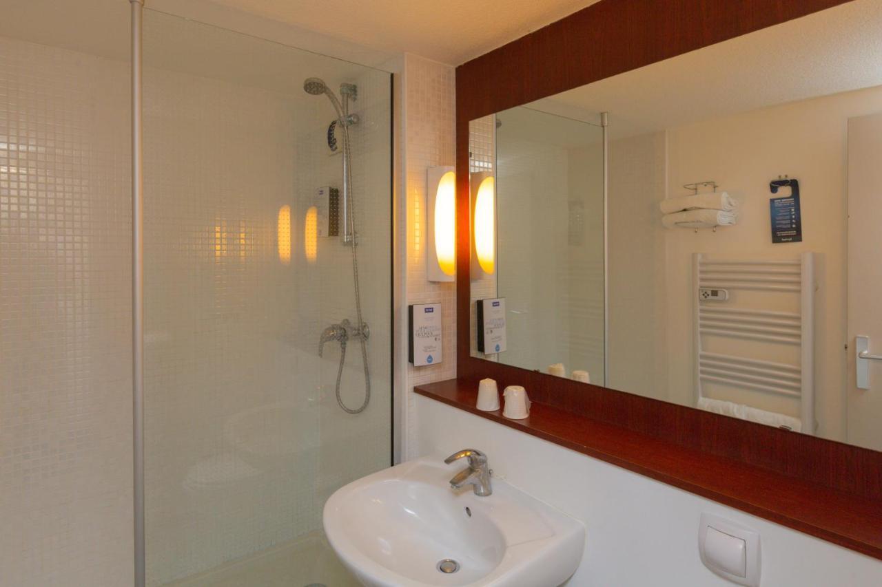 Kyriad Chantilly Sud - Luzarches Шомонтель Экстерьер фото